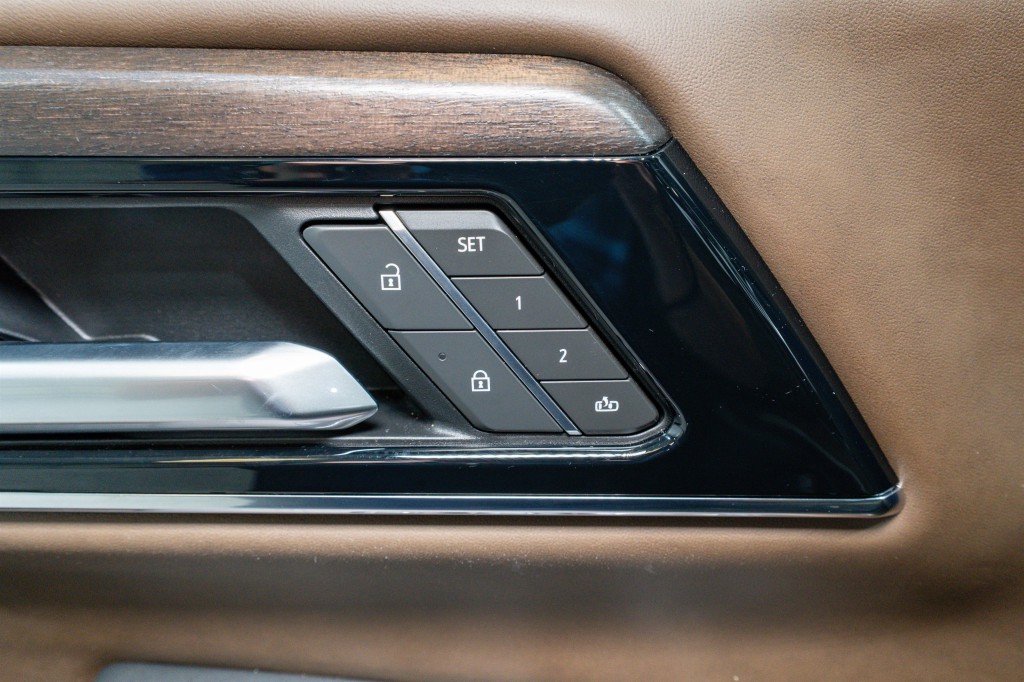 2025 GMC Yukon Image 15