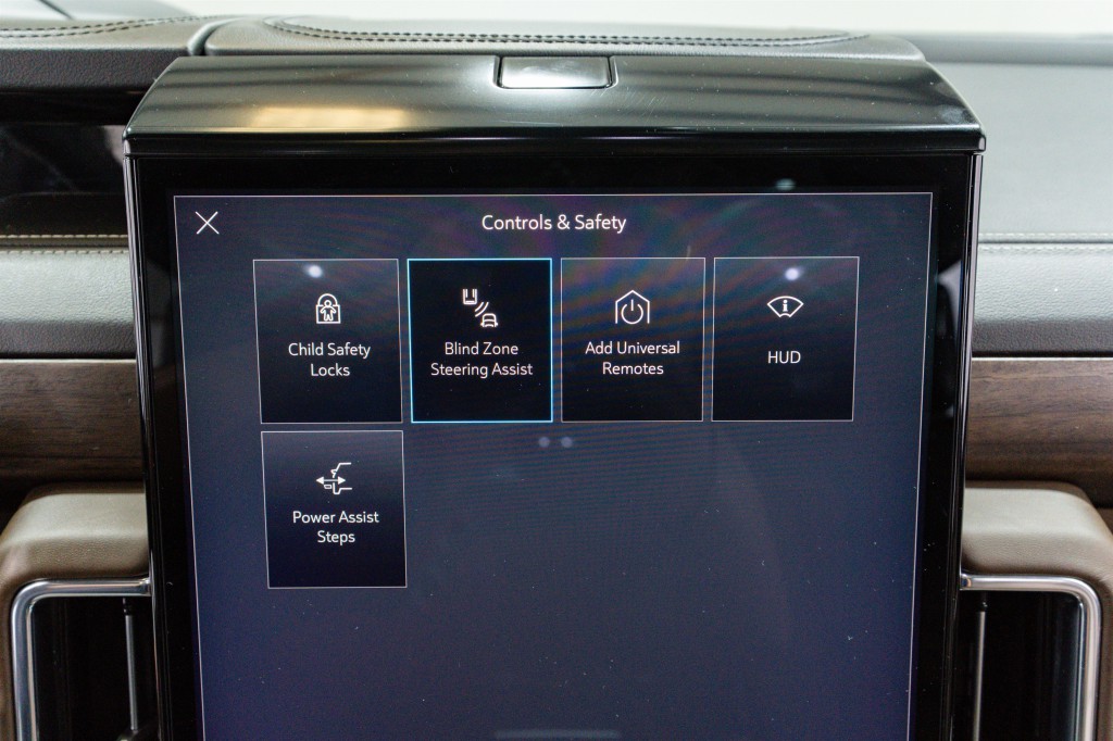 2025 GMC Yukon Image 24