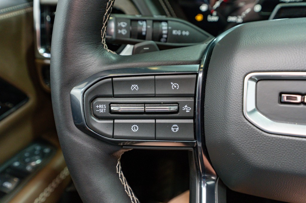 2025 GMC Yukon Image 30
