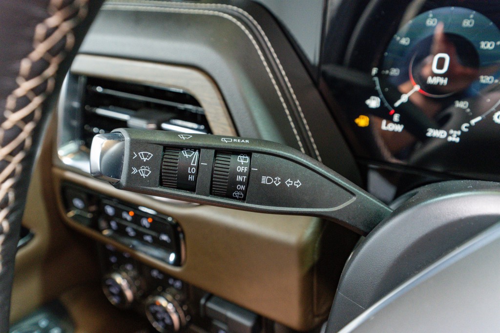 2025 GMC Yukon Image 32