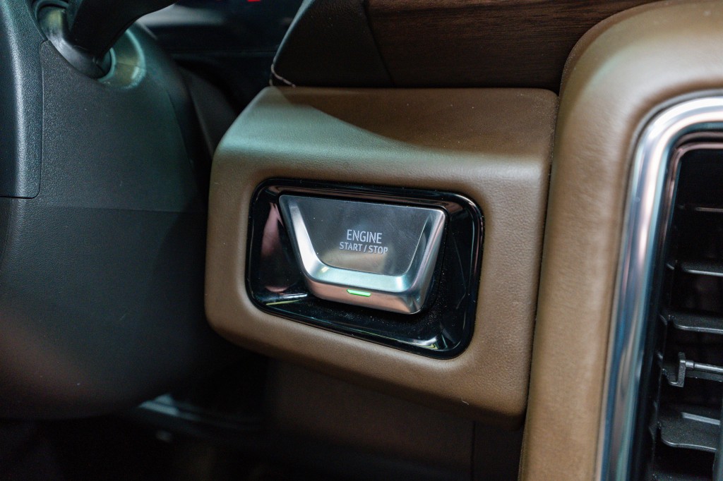 2025 GMC Yukon Image 33