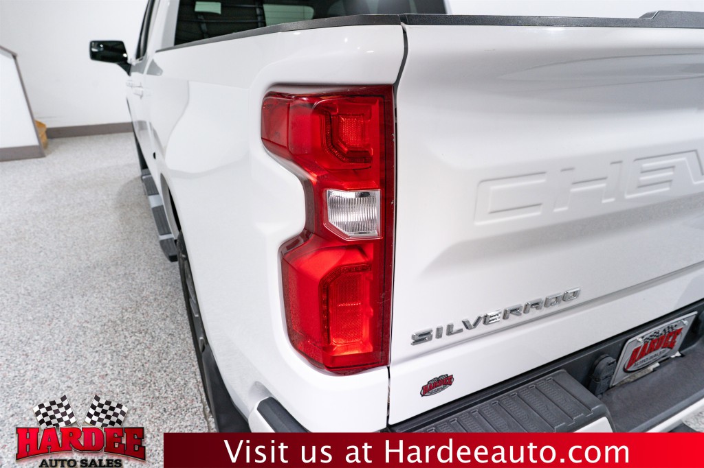 2022 Chevrolet Silverado 1500 Image 9