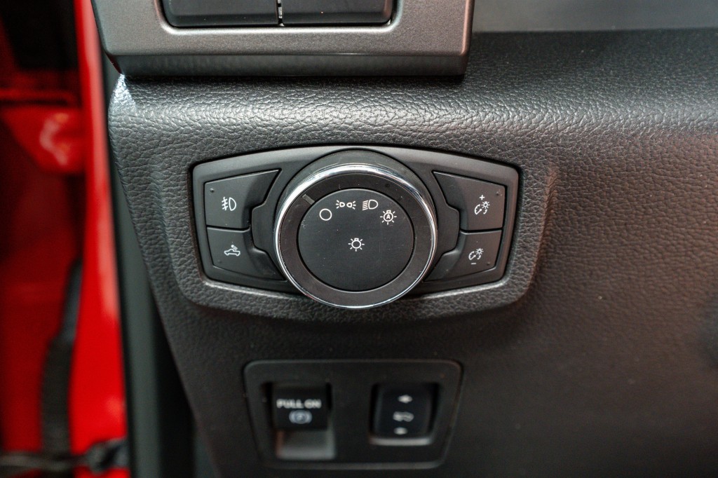 2018 Ford F-150 Image 35