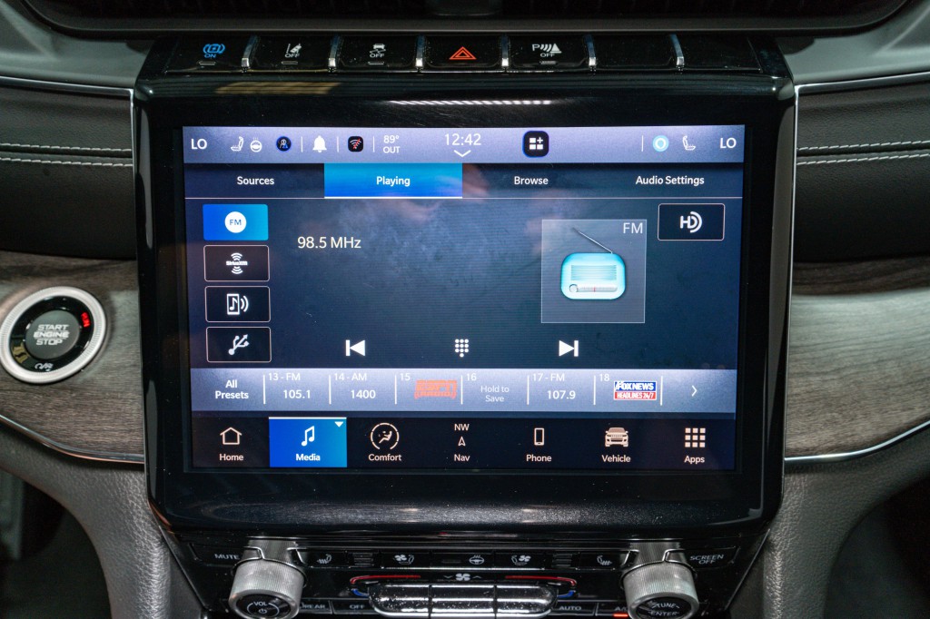 2024 Jeep Grand Cherokee Image 22