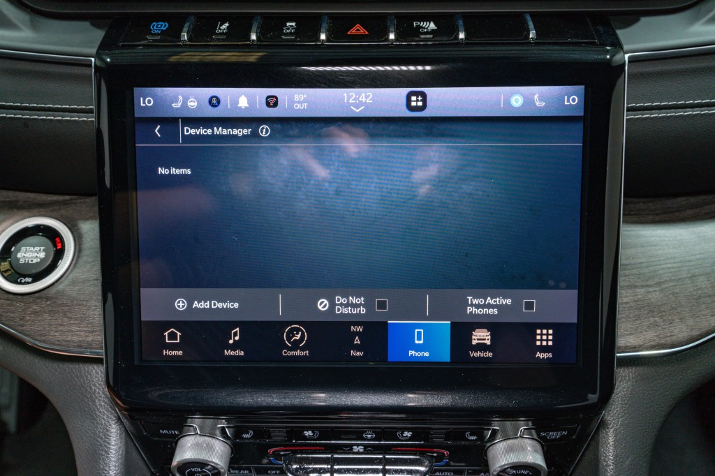 2024 Jeep Grand Cherokee Image 24
