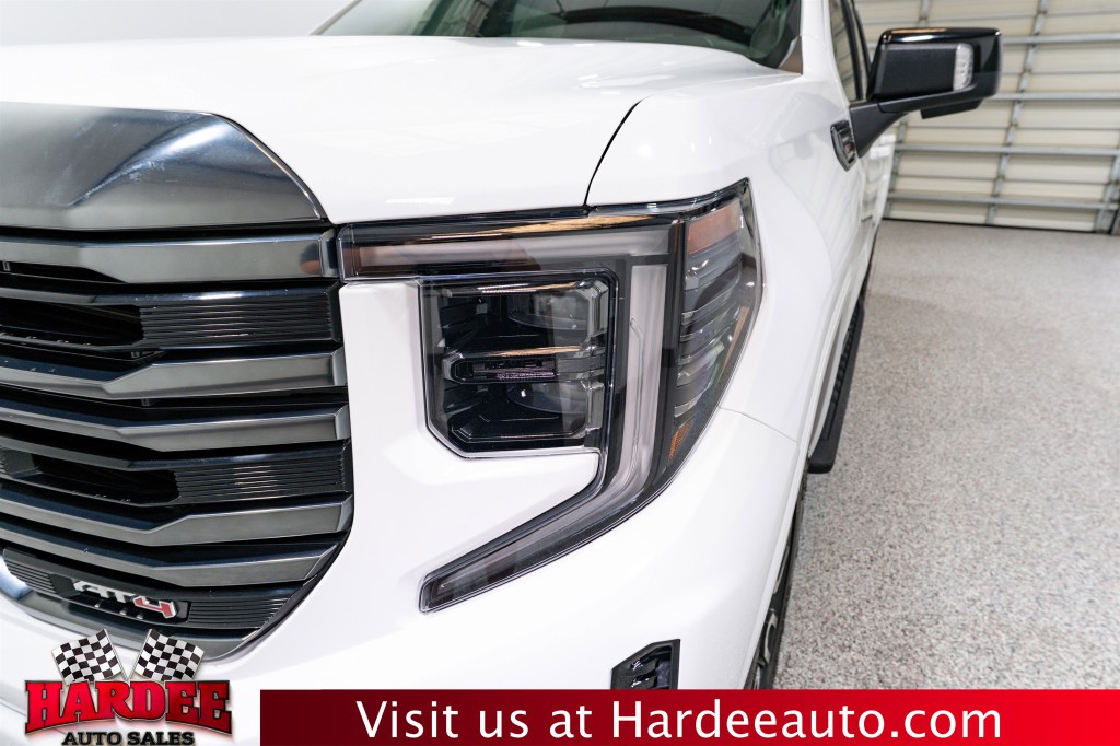 2023 GMC Sierra 1500 Image 8