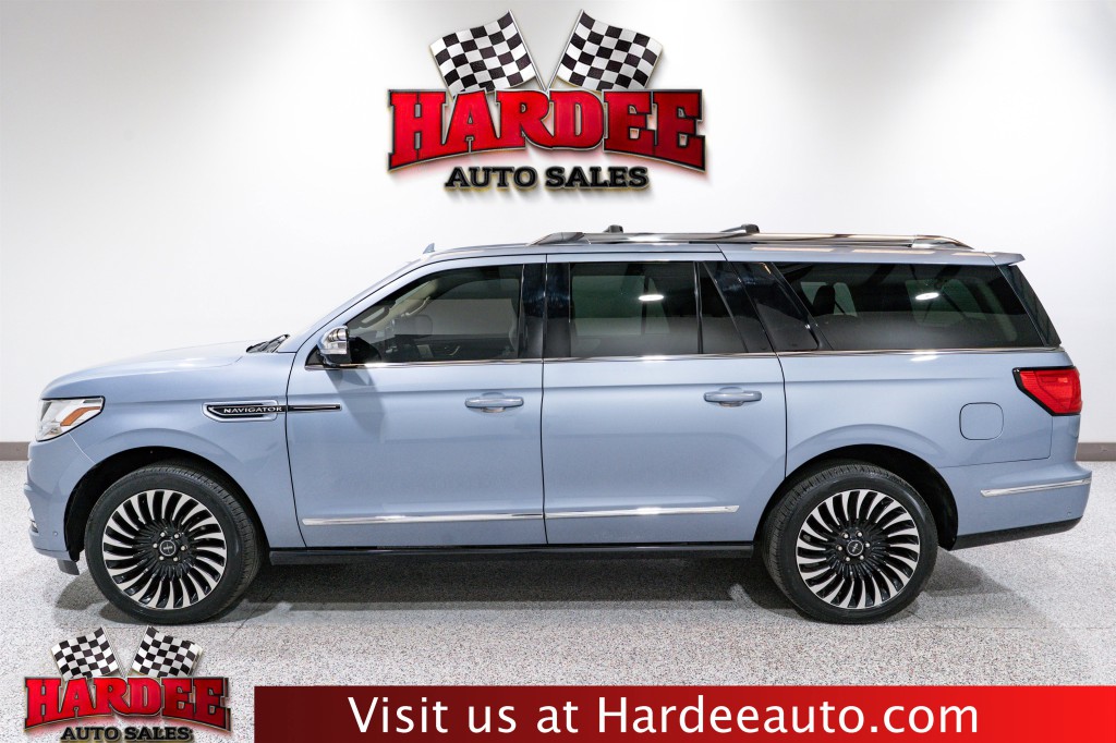 2020 Lincoln Navigator Image 1
