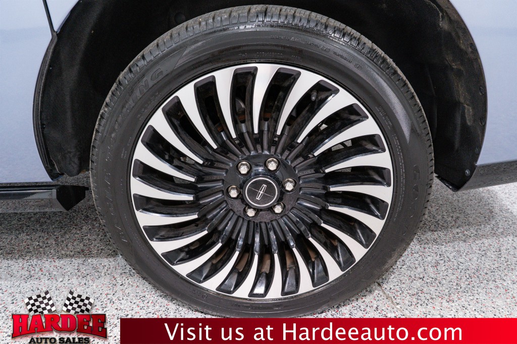 2020 Lincoln Navigator Image 10