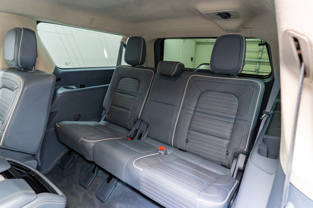 2020 Lincoln Navigator Image 36