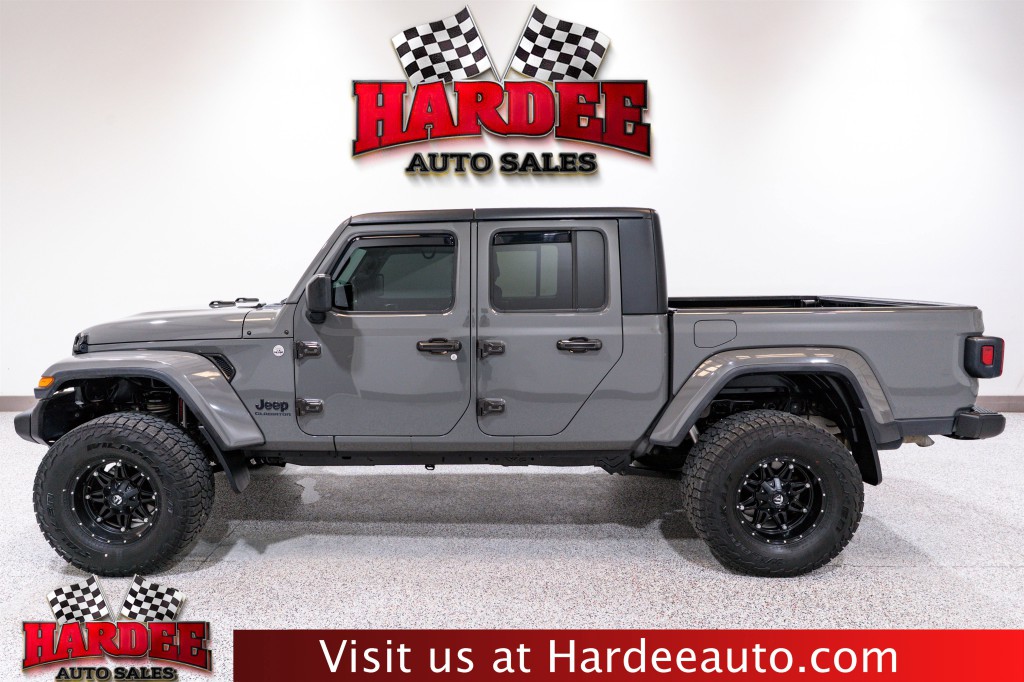 2021 Jeep Gladiator Image 1