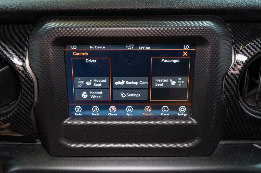 2021 Jeep Gladiator Image 18