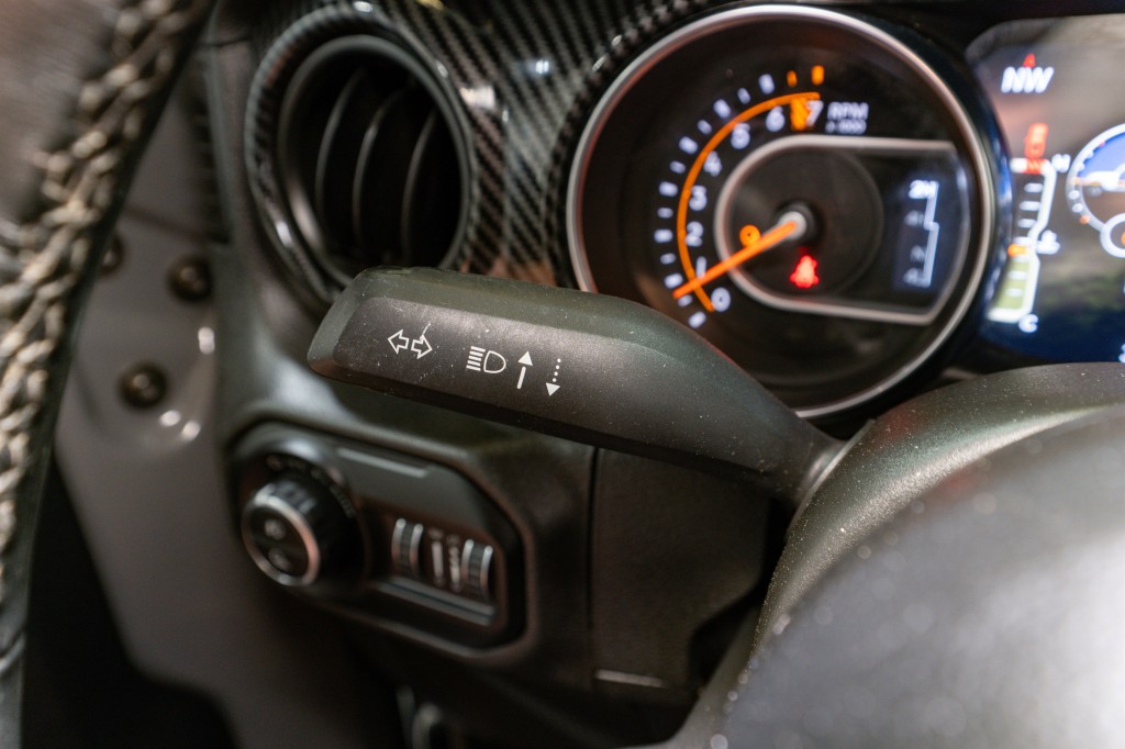 2021 Jeep Gladiator Image 28