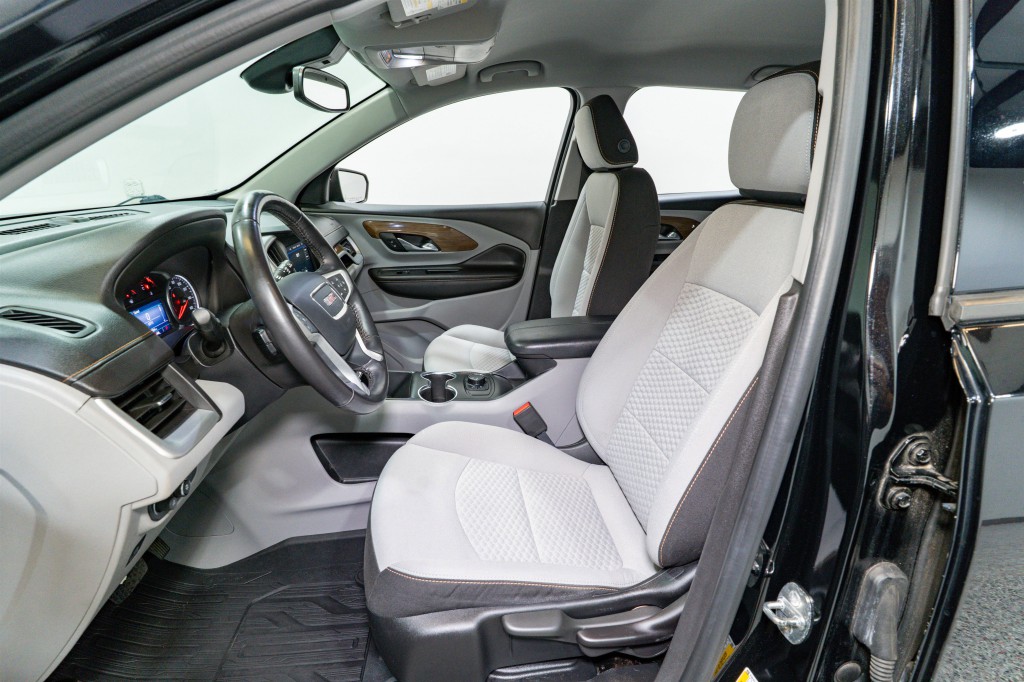 2020 GMC Terrain Image 14