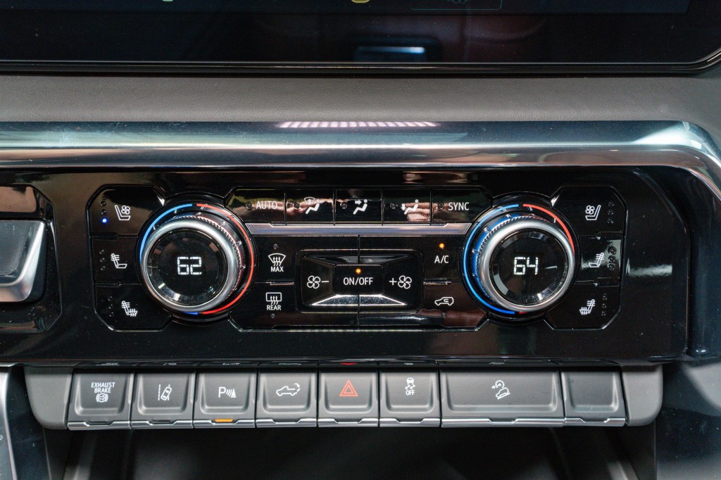 2025 GMC Sierra 2500 Image 28