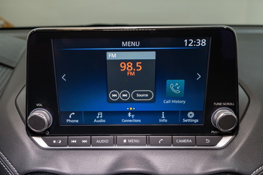 2023 Nissan Sentra Image 17