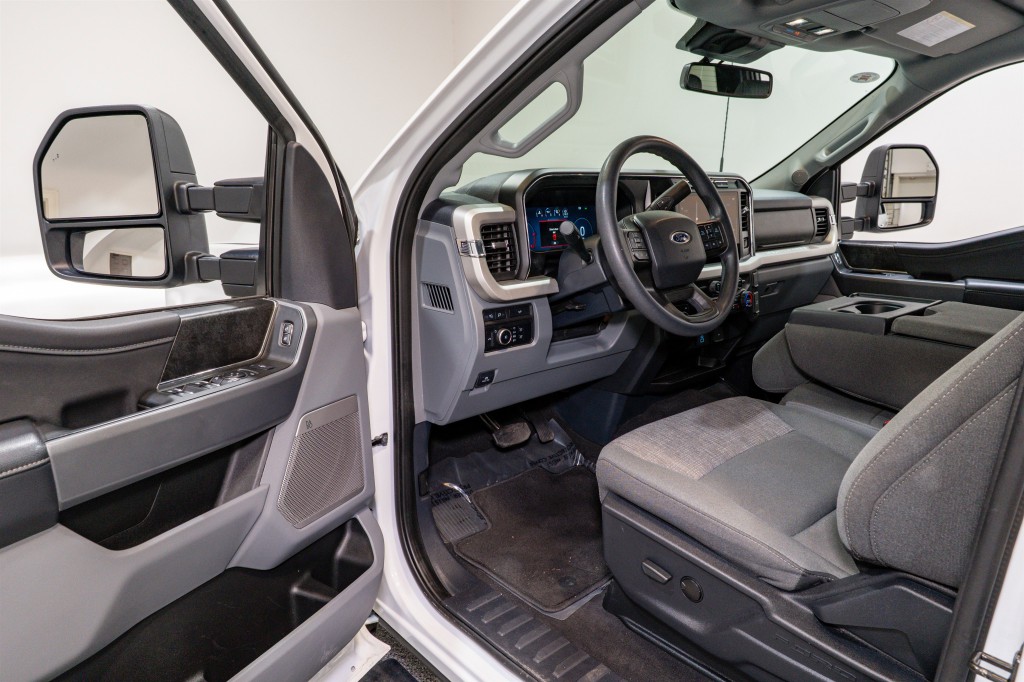 2024 Ford F-250 Image 14