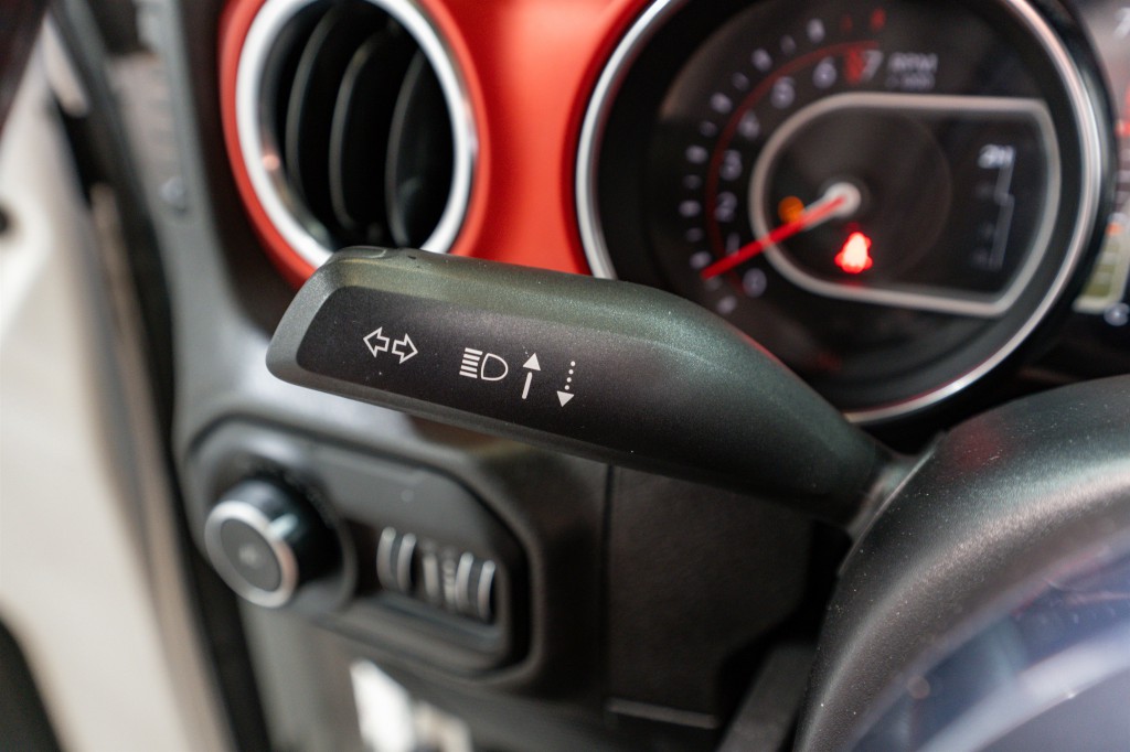 2020 Jeep Gladiator Image 31