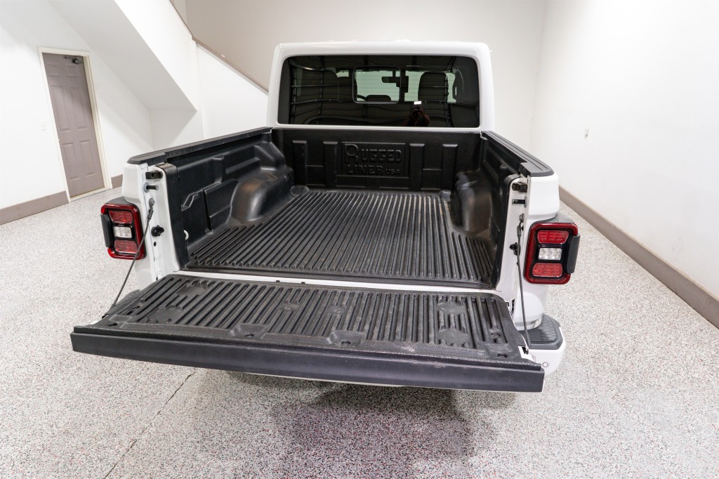 2023 Jeep Gladiator Image 11