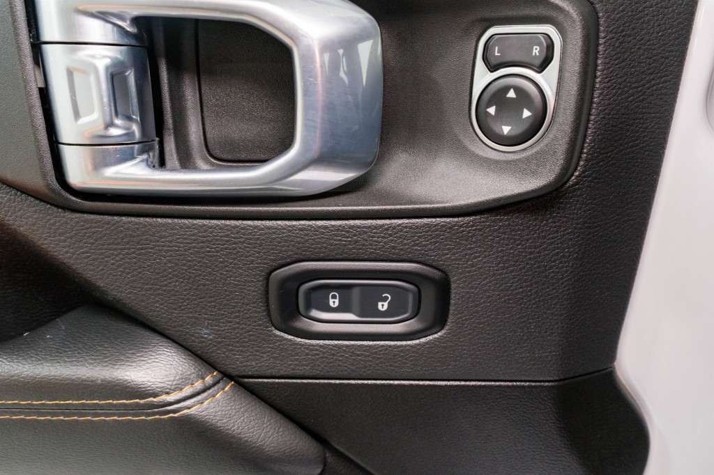 2023 Jeep Gladiator Image 15