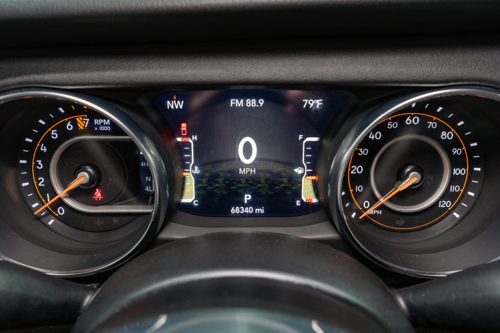2023 Jeep Gladiator Image 25
