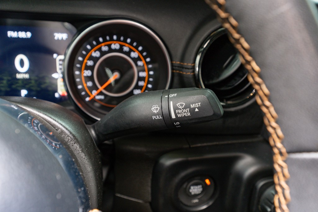2023 Jeep Gladiator Image 28