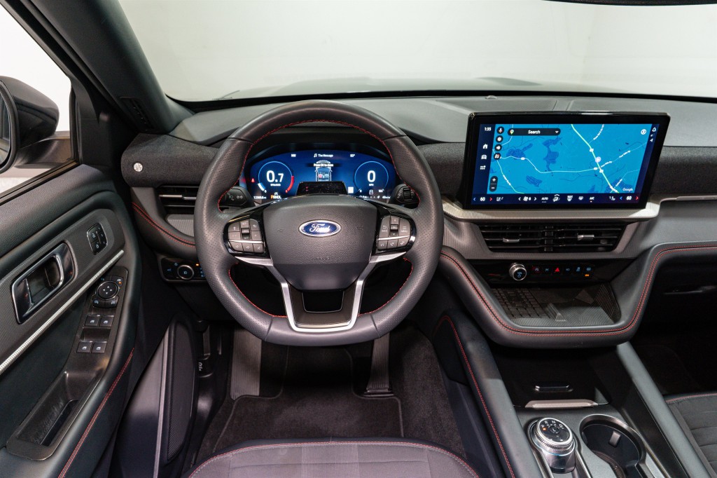 2025 Ford Explorer Image 11
