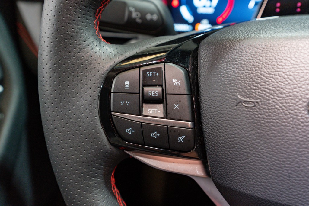 2025 Ford Explorer Image 30