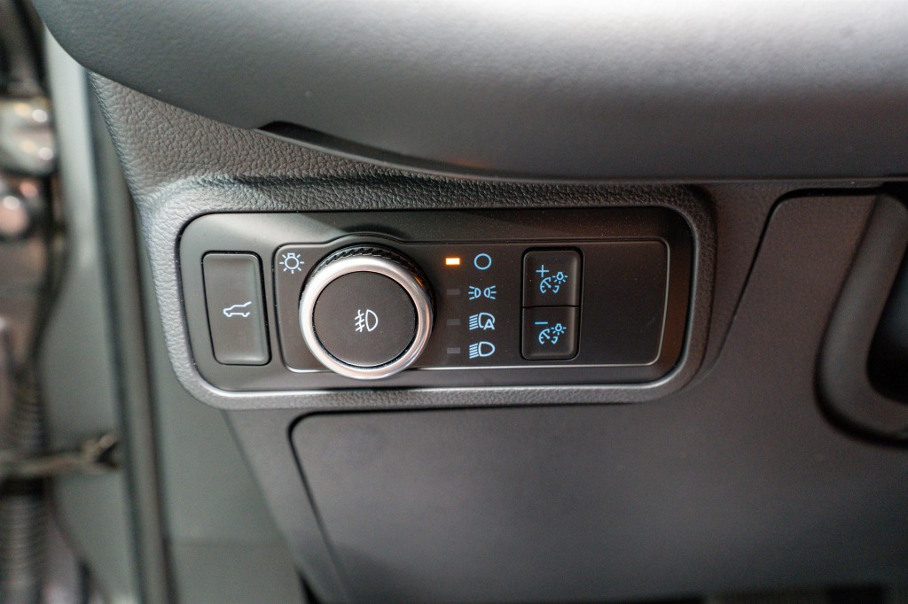 2025 Ford Explorer Image 34