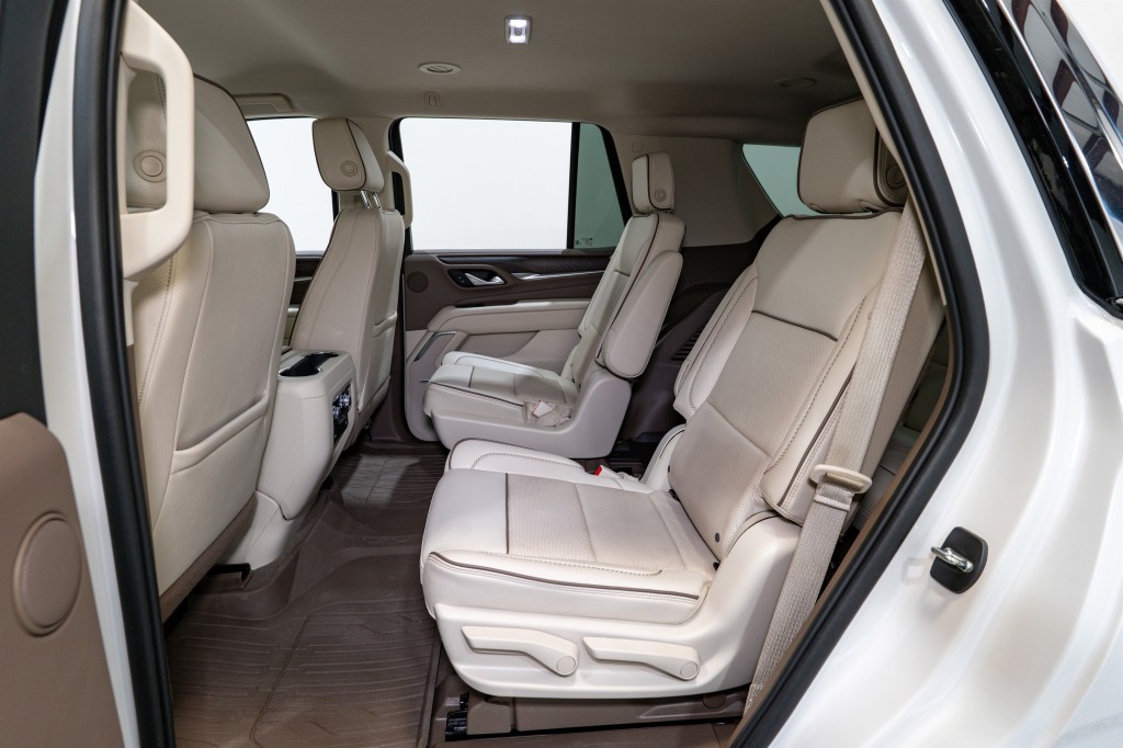 2022 GMC Yukon Image 32