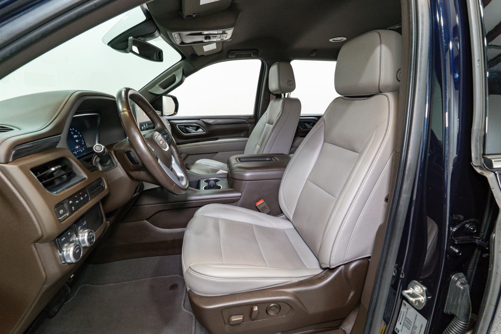 2022 GMC Yukon Image 16