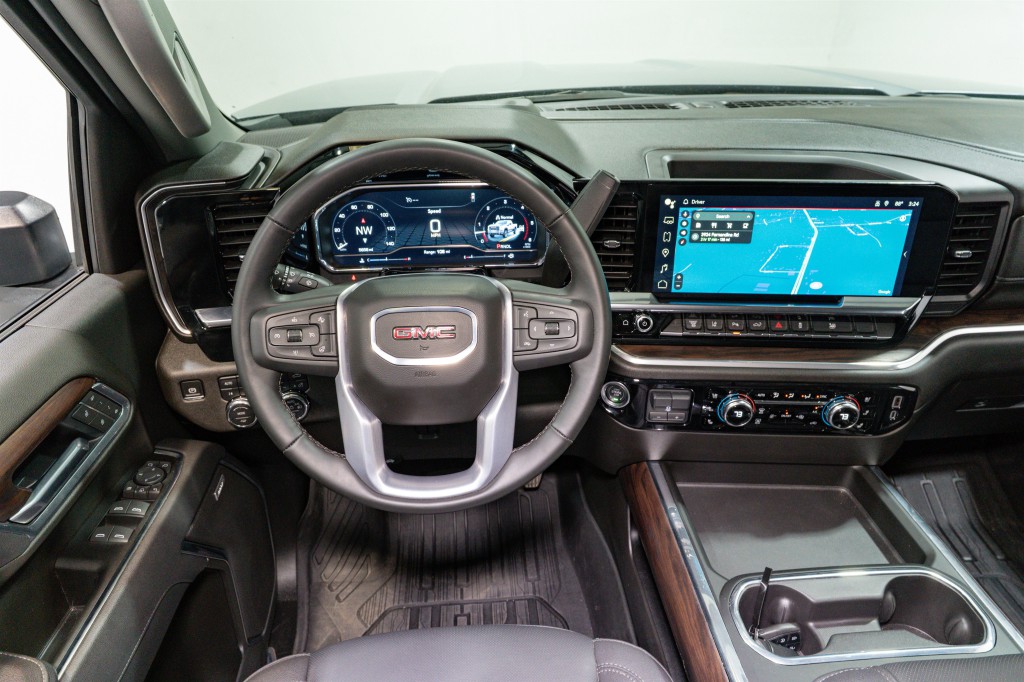 2025 GMC Sierra 2500 Image 12