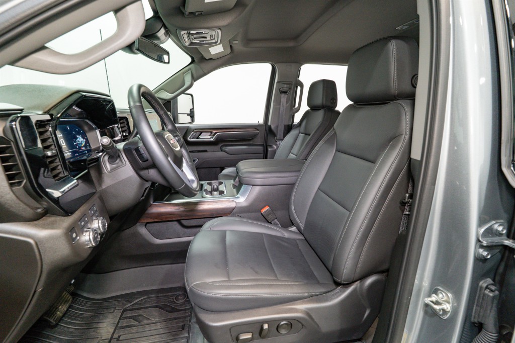 2025 GMC Sierra 2500 Image 18
