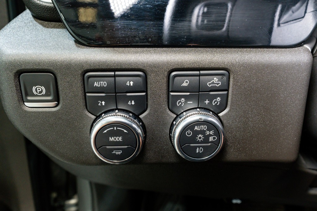 2025 GMC Sierra 2500 Image 33
