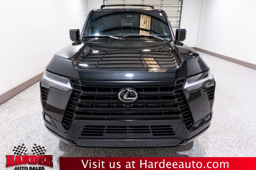 2025 Lexus GX Image 7