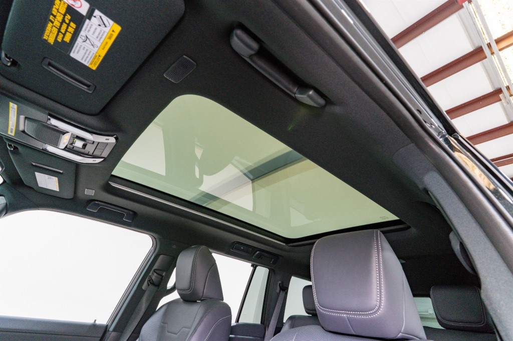 2025 Lexus GX Image 18