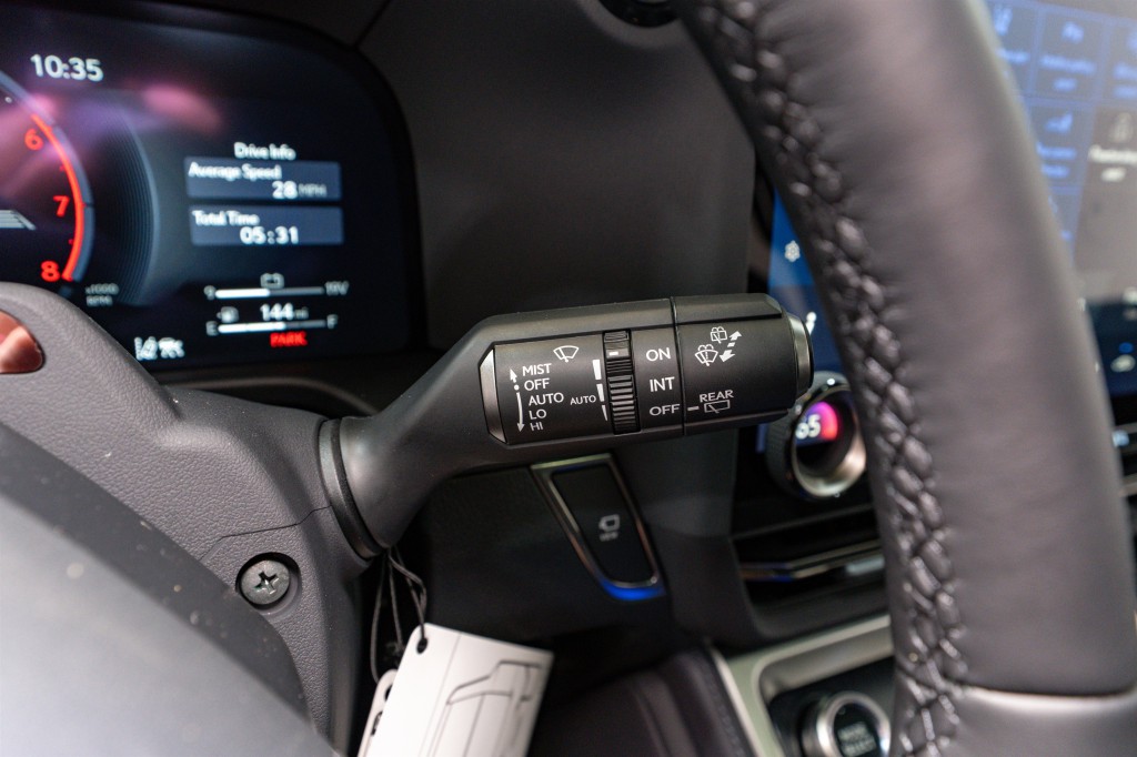 2025 Lexus GX Image 35