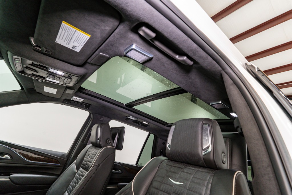 2024 Cadillac Escalade Image 19