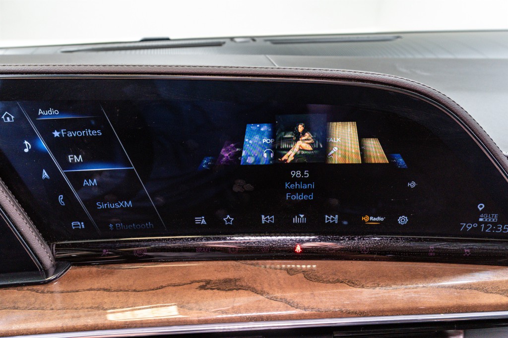 2024 Cadillac Escalade Image 23