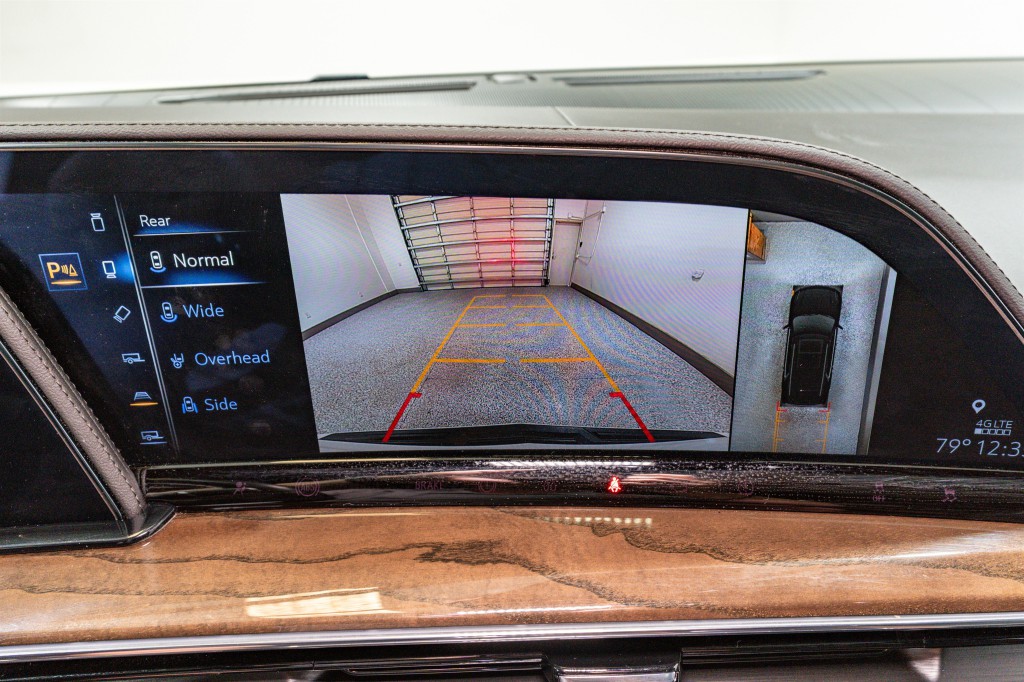 2024 Cadillac Escalade Image 25