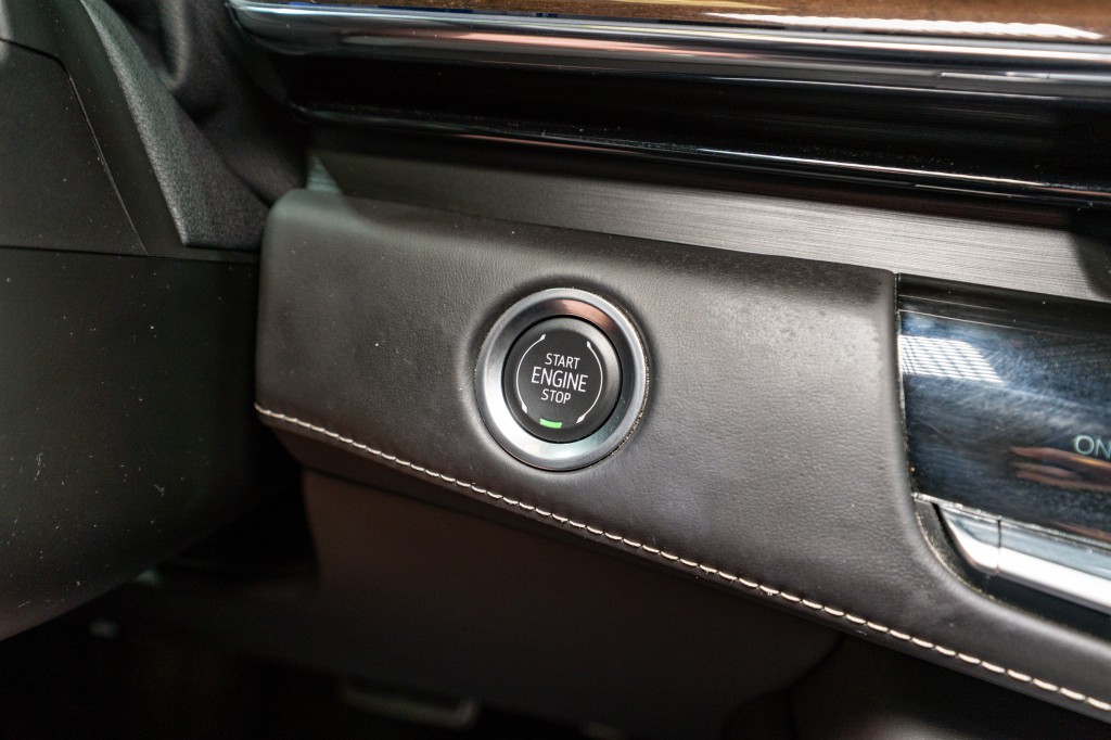 2024 Cadillac Escalade Image 35