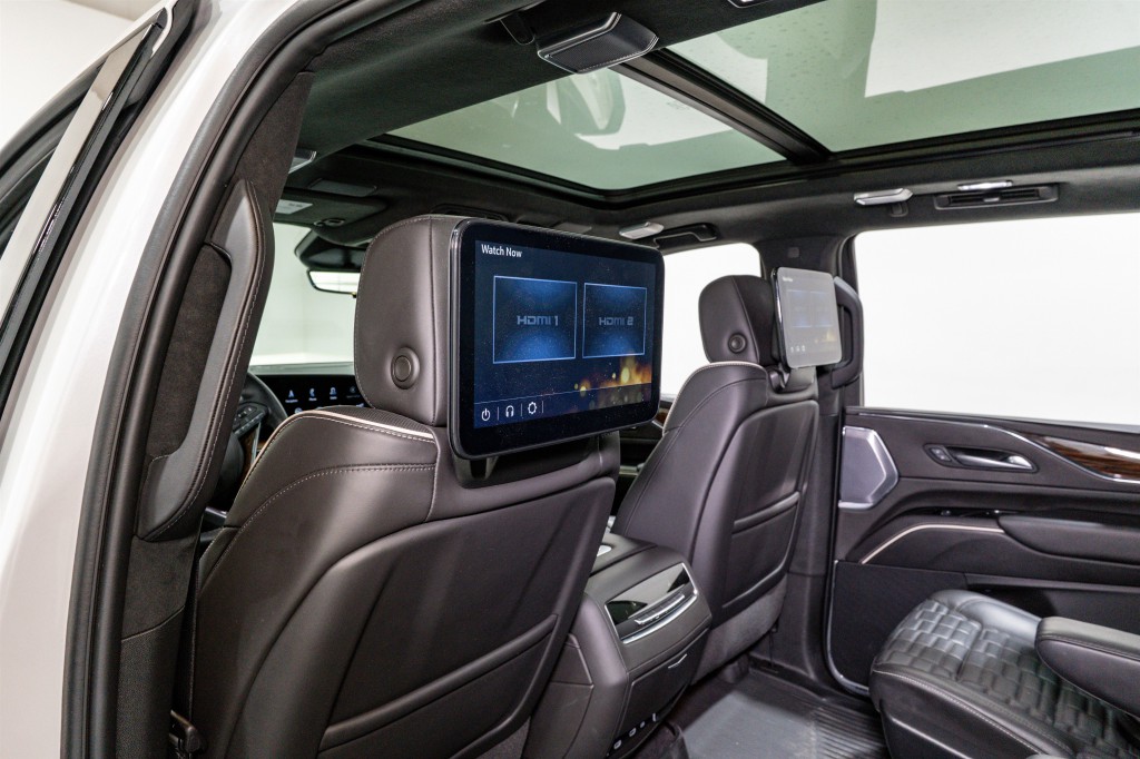 2024 Cadillac Escalade Image 39