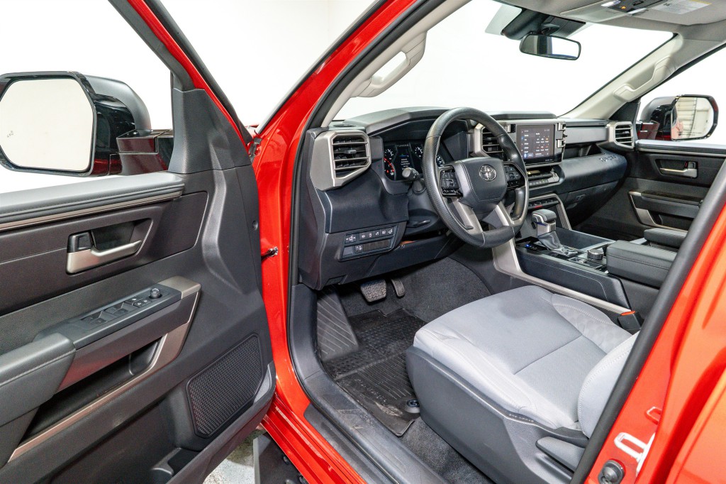 2024 Toyota Tundra Image 13