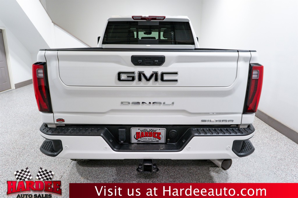 2024 GMC Sierra 2500 Image 4