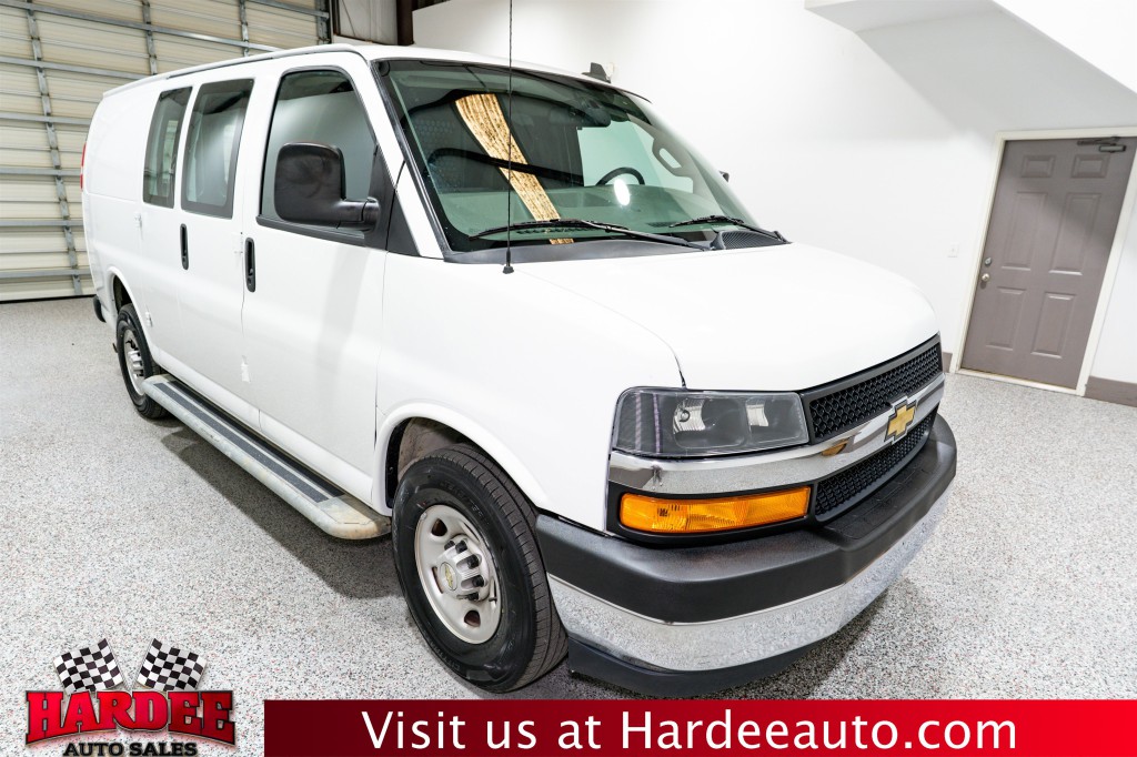 2023 Chevrolet Express Image 6