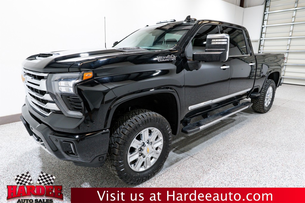 2024 Chevrolet Silverado 1500 Image 2