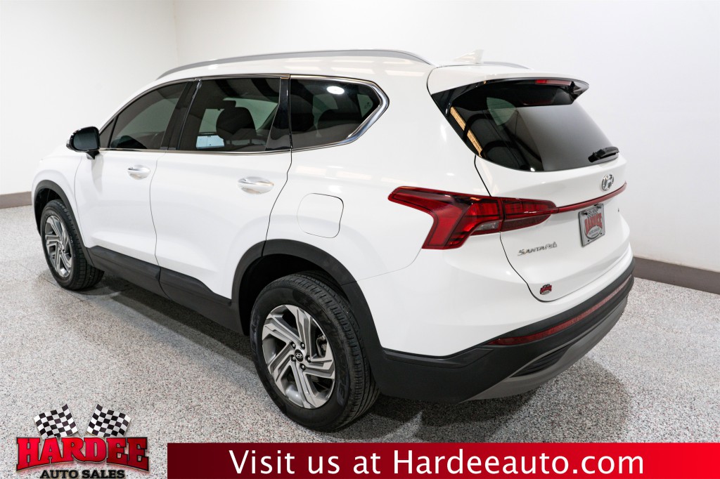 2023 Hyundai Santa Fe Image 3