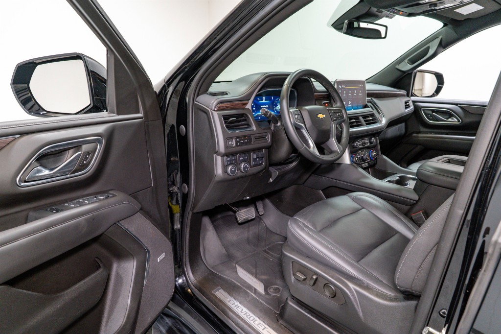 2023 Chevrolet Tahoe Image 12