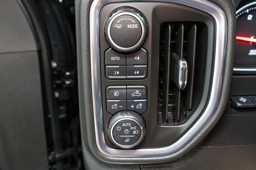 2020 Chevrolet Silverado 1500 Image 38