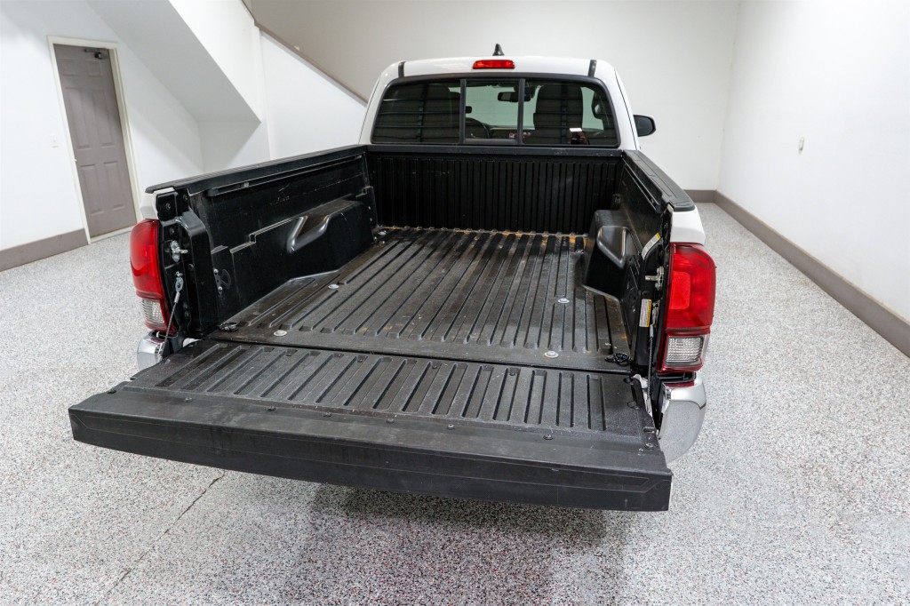 2022 Toyota Tacoma Image 11