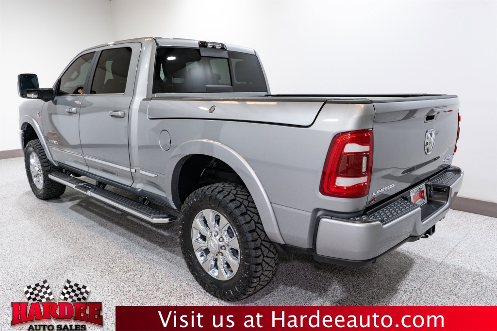 2024 RAM 2500 Image 3